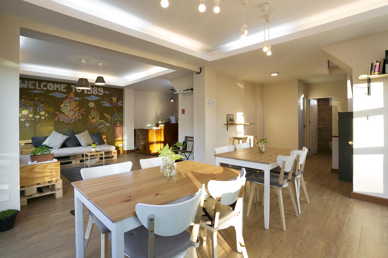 Small Space Cafe & Hostel