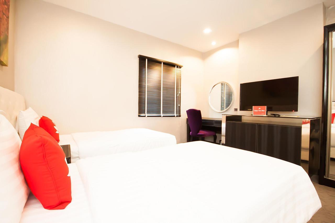 Zen Premium Sukhumvit 33 Hotel 3*