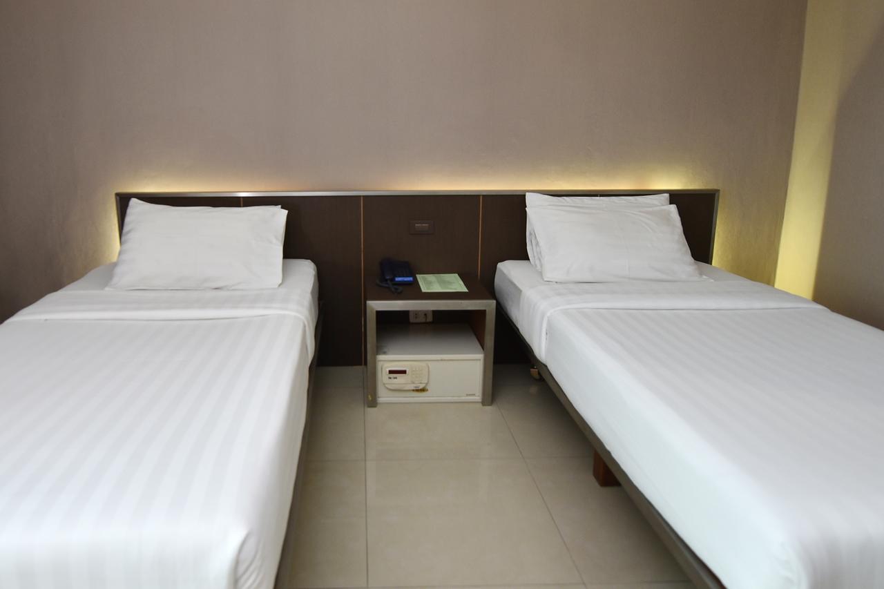 Hotell Bangkok City Suite 2*