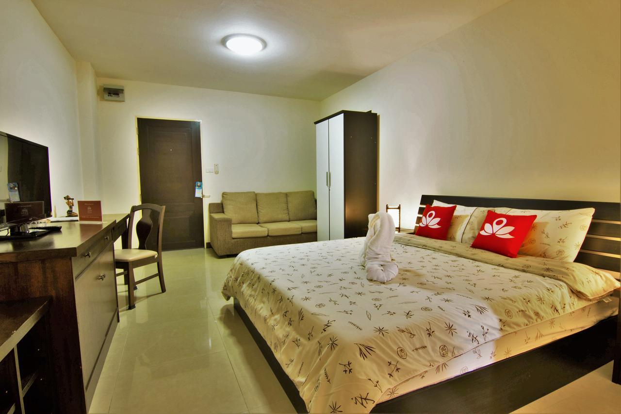 Zen Sukhumvit 81 3*