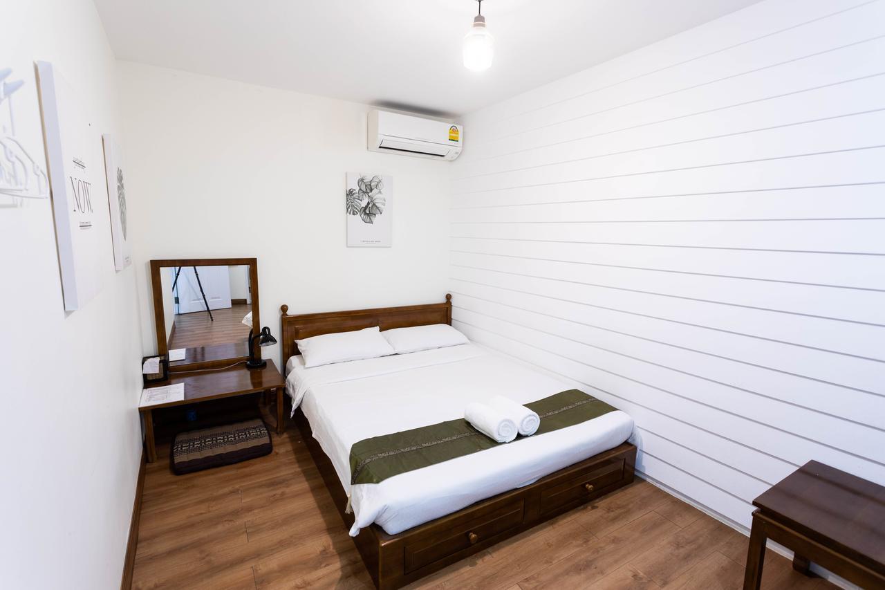 Les Fleurs Guest house
