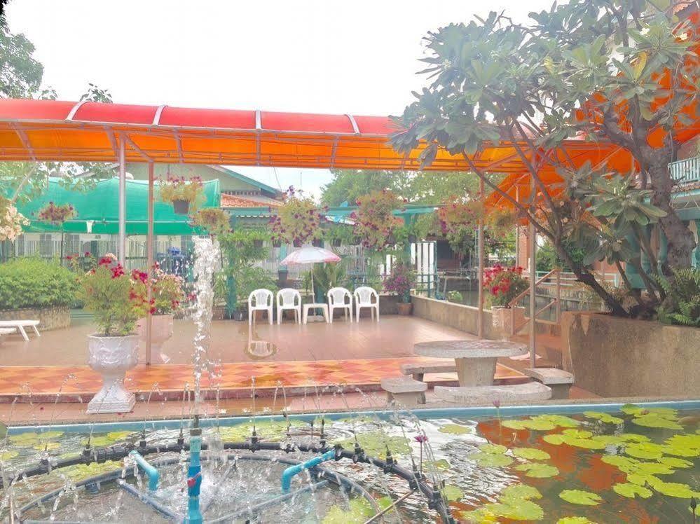 Waterside Boutique