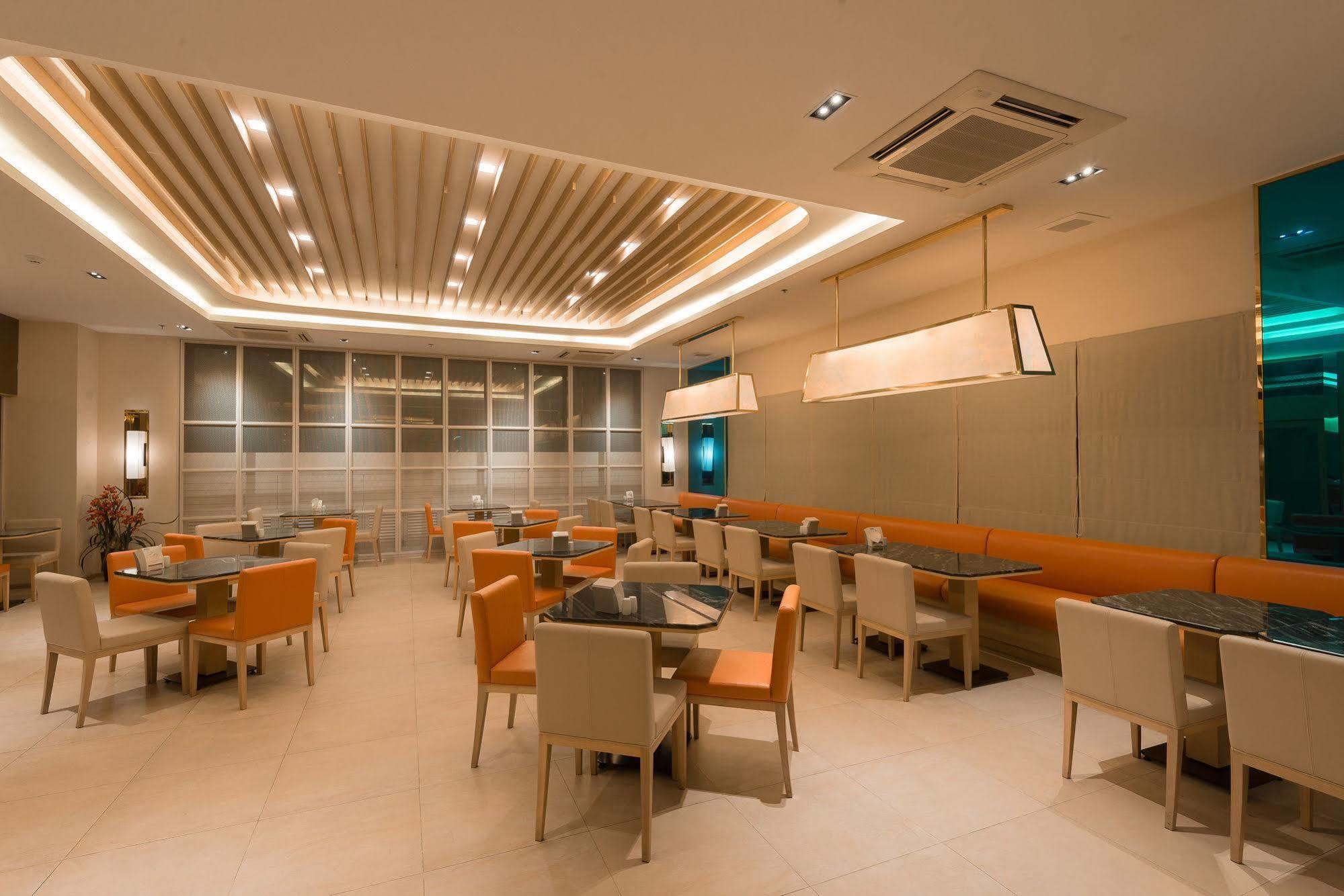 Cnc Residencia Hotel Bangkok