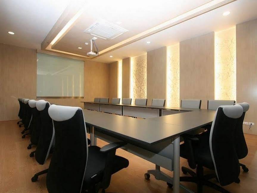 Cnc Residencia 4*