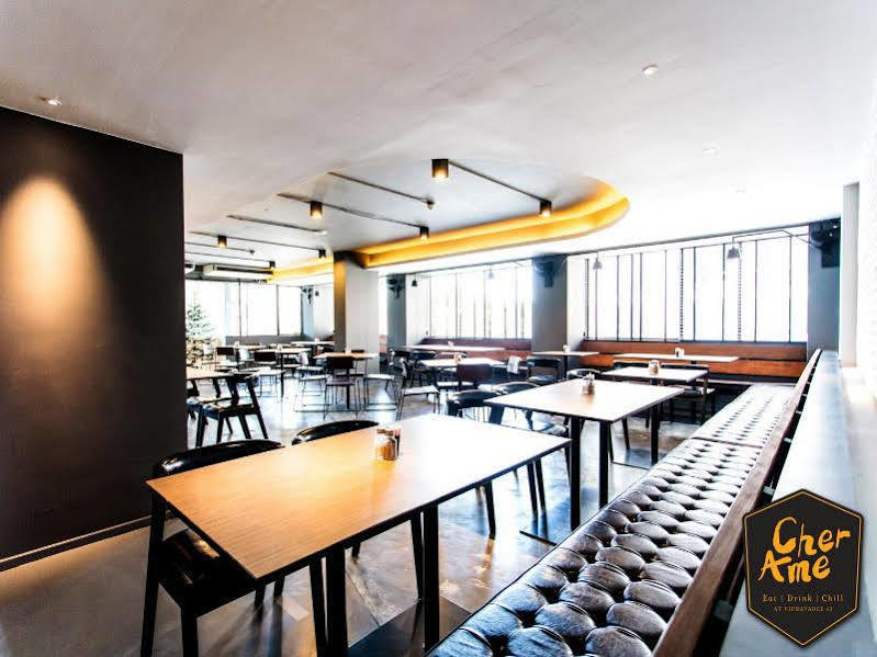 Khách sạn Cinnamon Bangkok