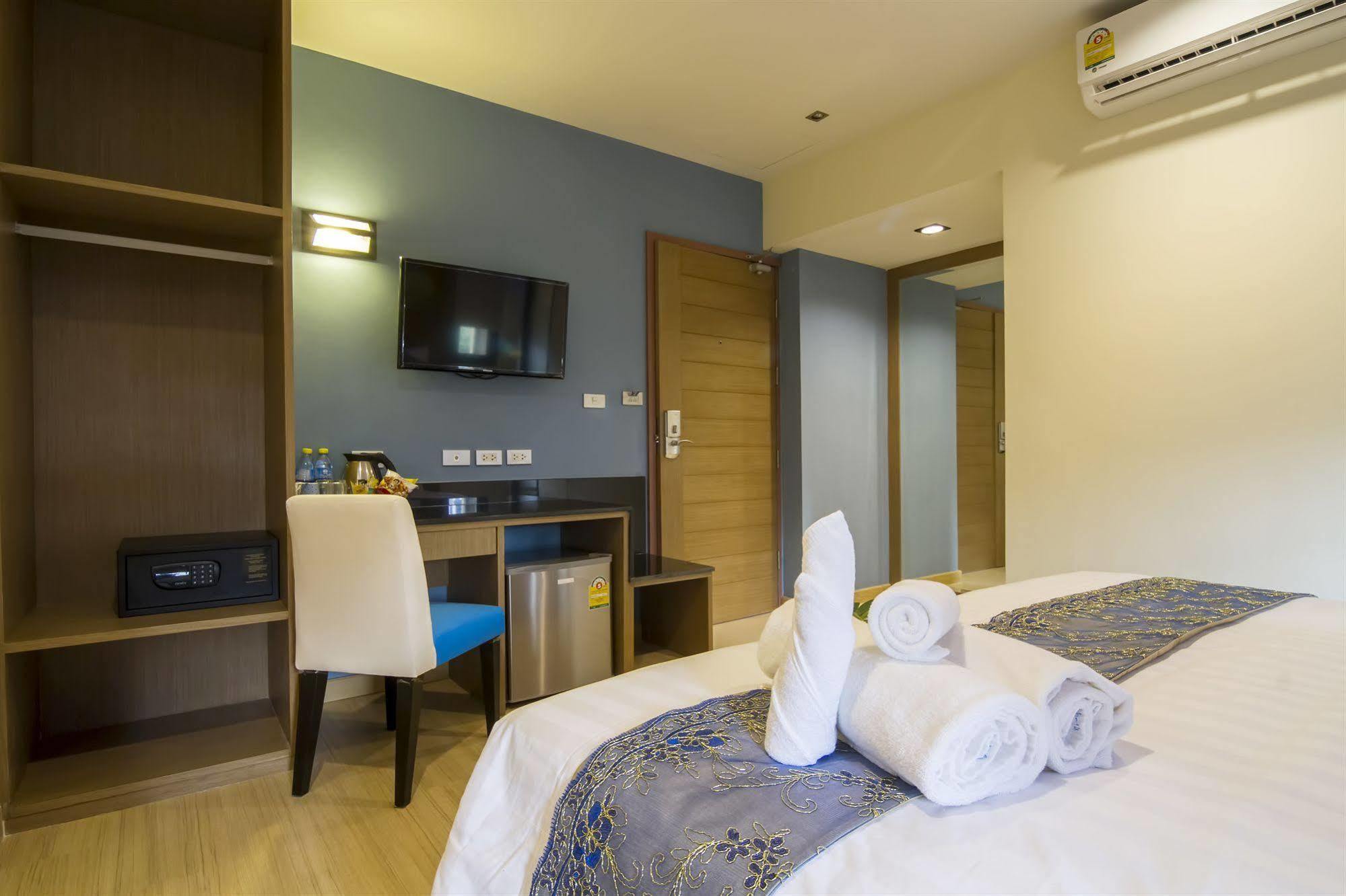 Eleven Avenue Hotell 3*