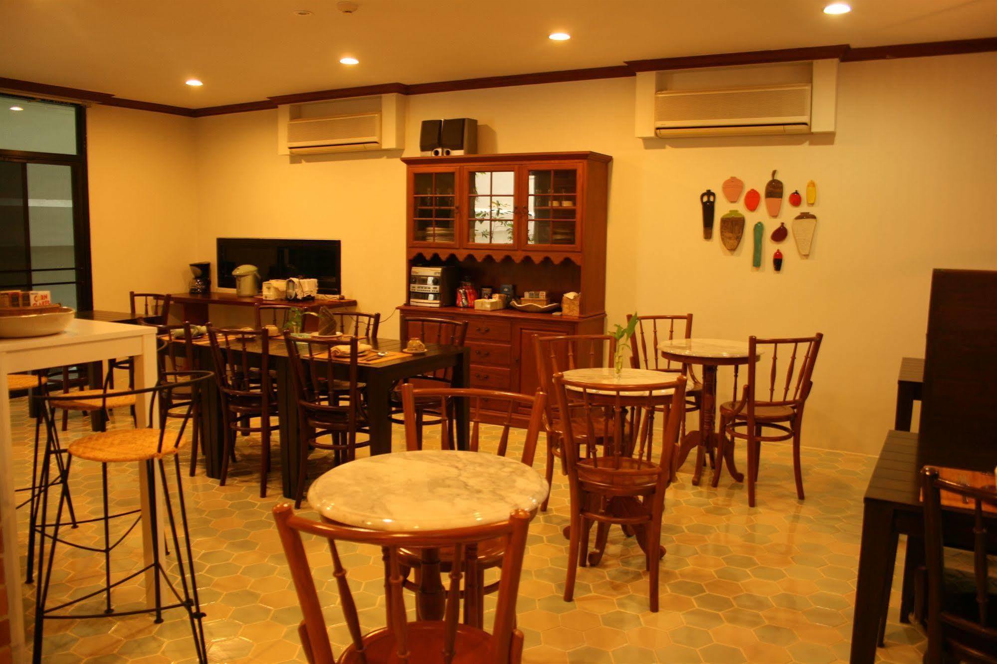 Napa Place Bed & Breakfast