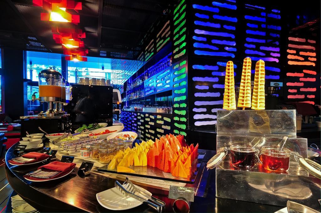 Galleria Sukhumvit 10 By Compass Hospitality Bangkok