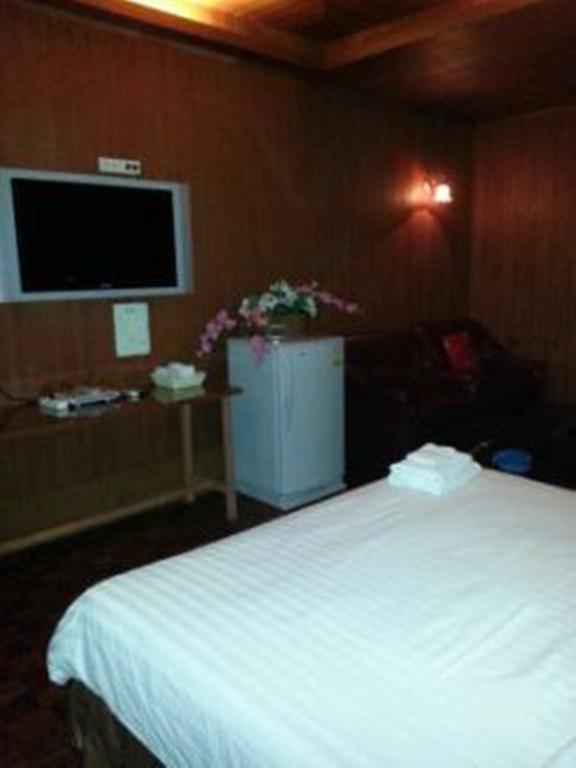 Eight Hotel