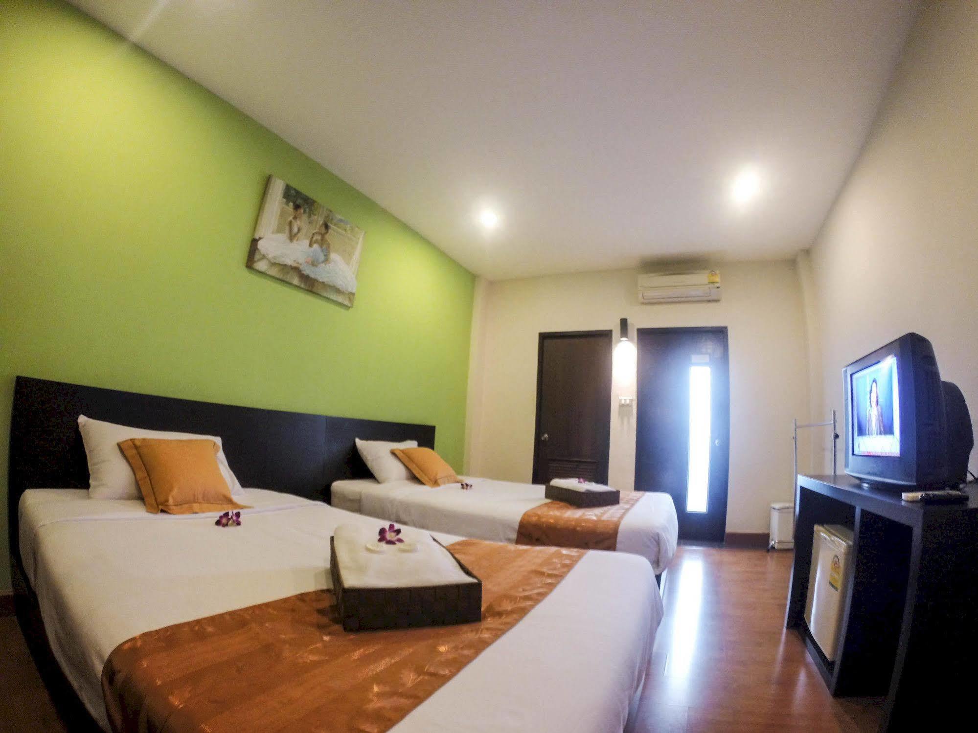 Inn Khaosan Park