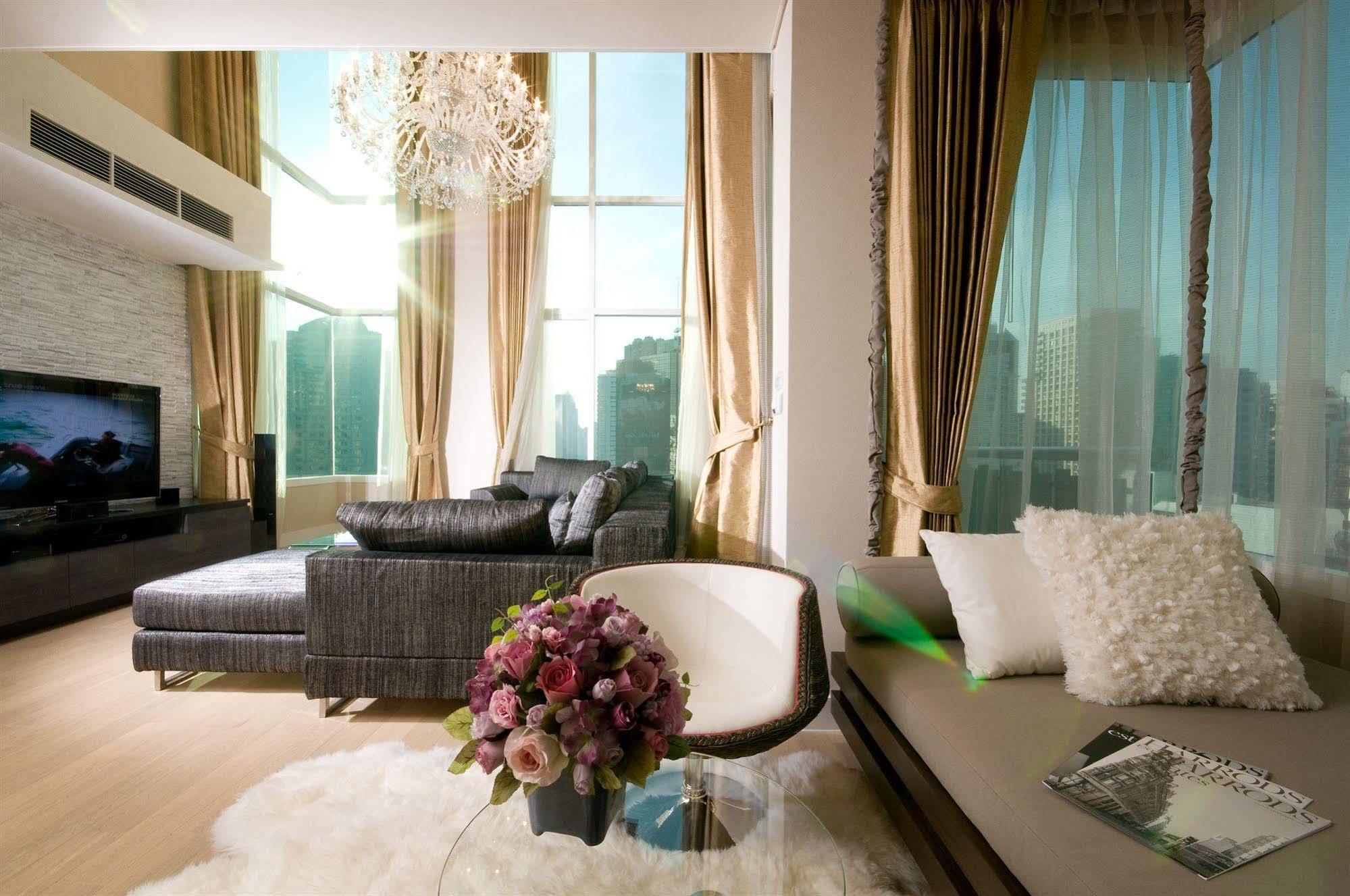 The Wind Sukhumvit 23 4*
