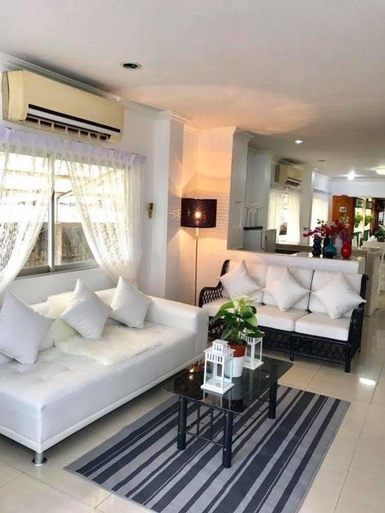 Waterside Boutique Hotel