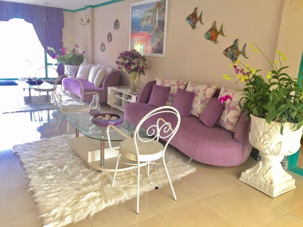 Waterside Boutique