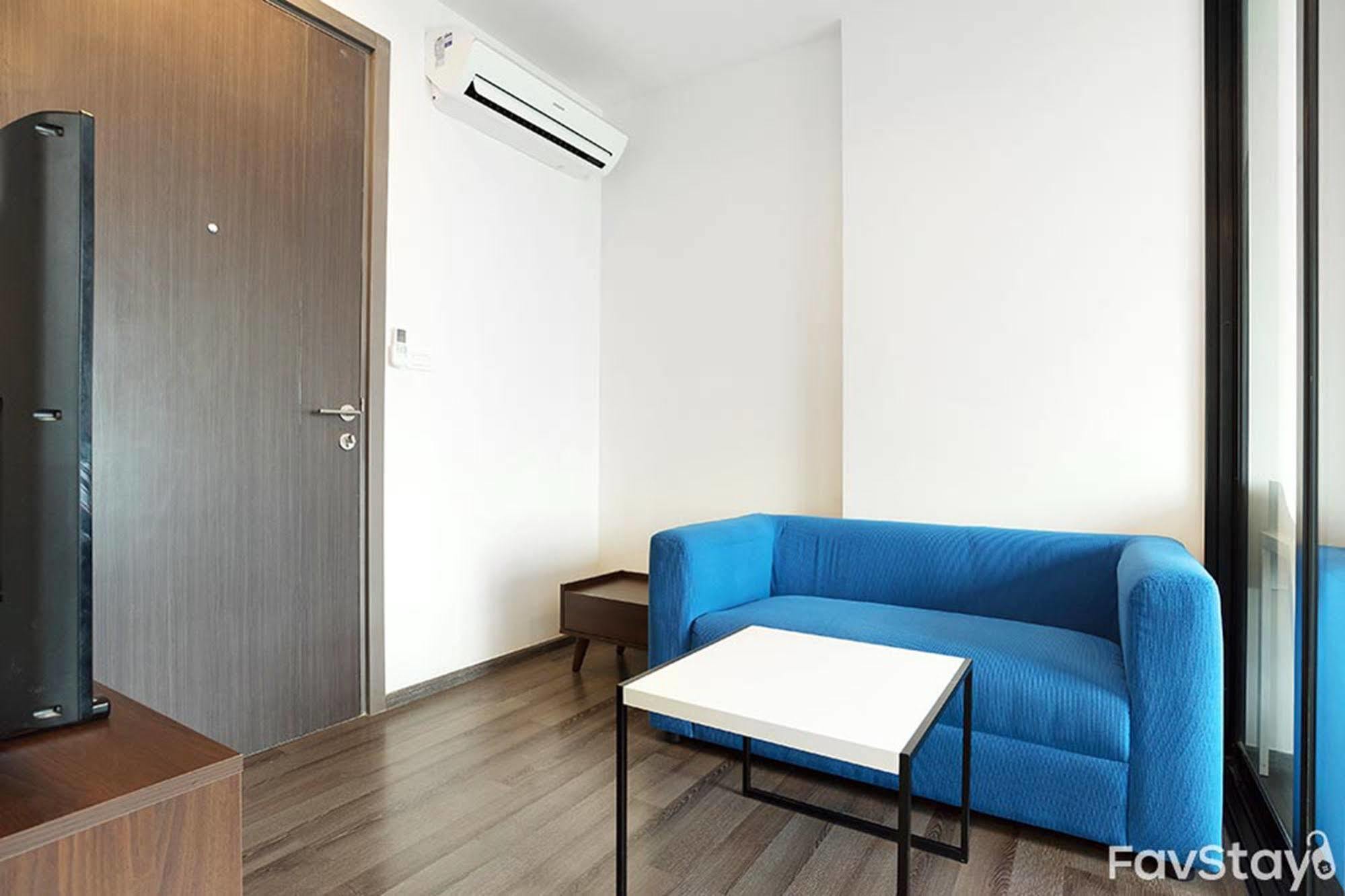Hotel The Base Park West By Favstay 3*
