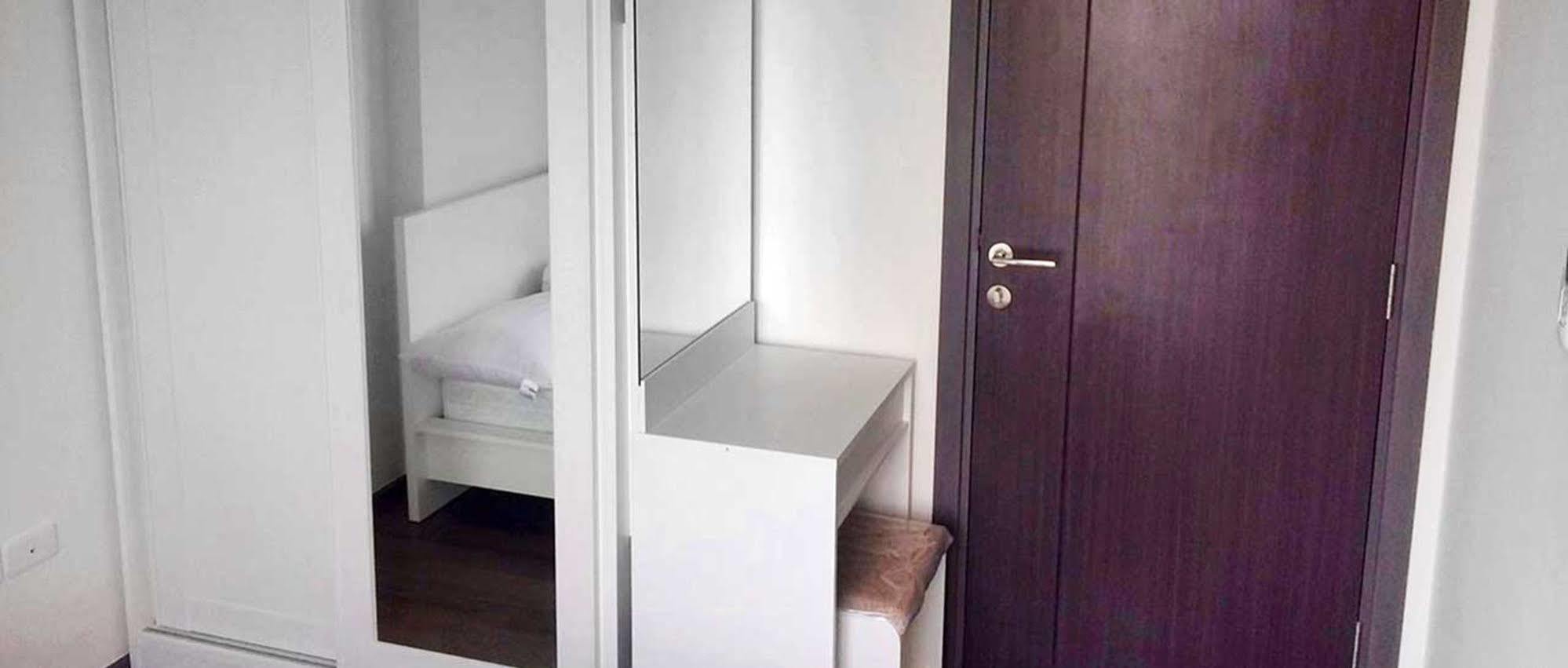 The Base Park West By Favstay Bangkok