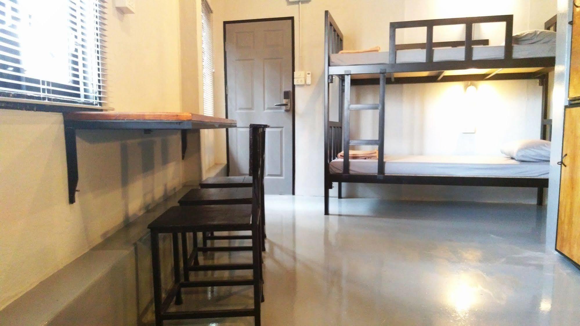 Baan 2*