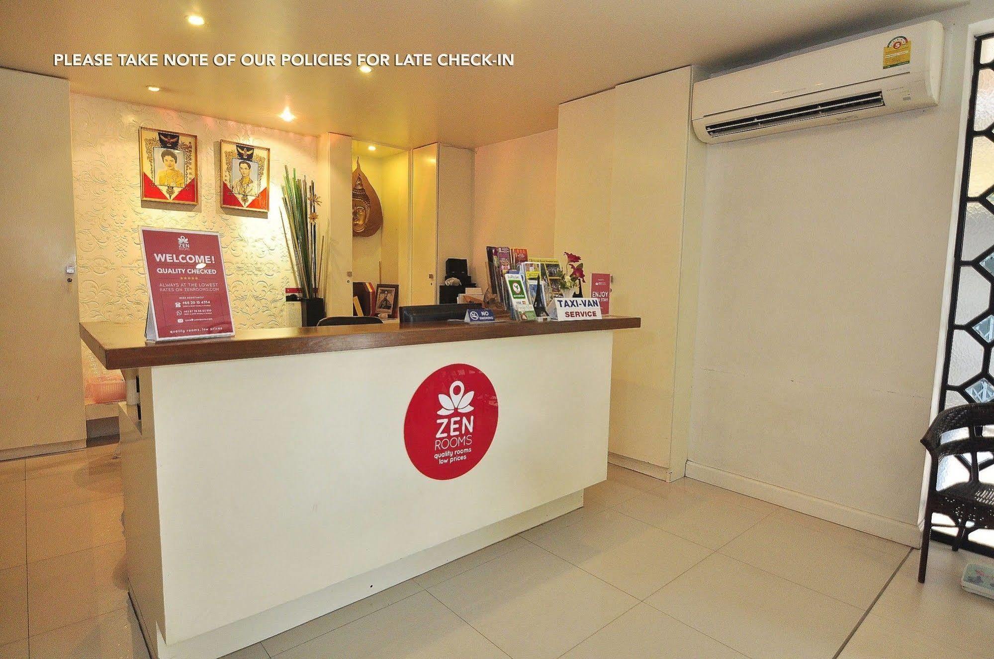 Zen Rooms Panurangsri Hotel Bangkok