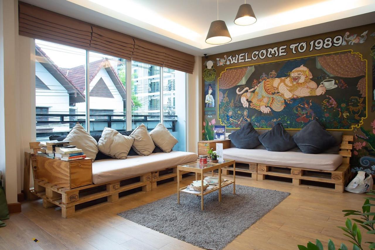 Small Space Cafe & Hostel *