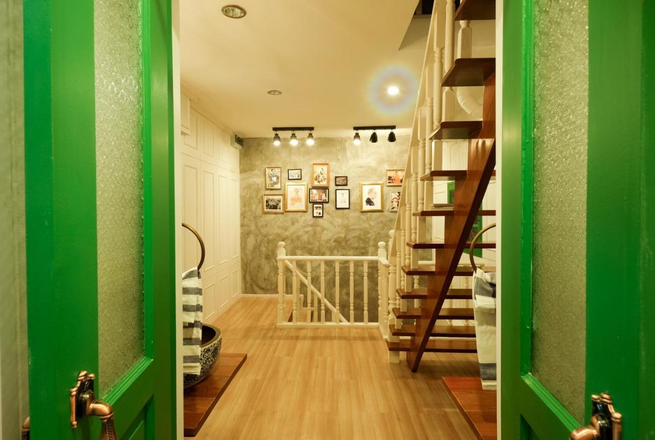 Ratana Boutique Hostal