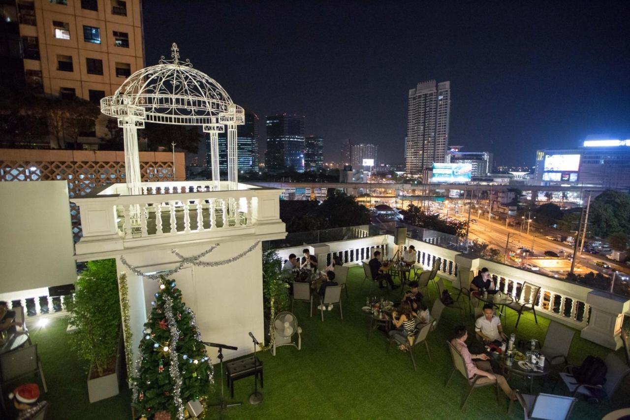 Khách sạn Le Paradis