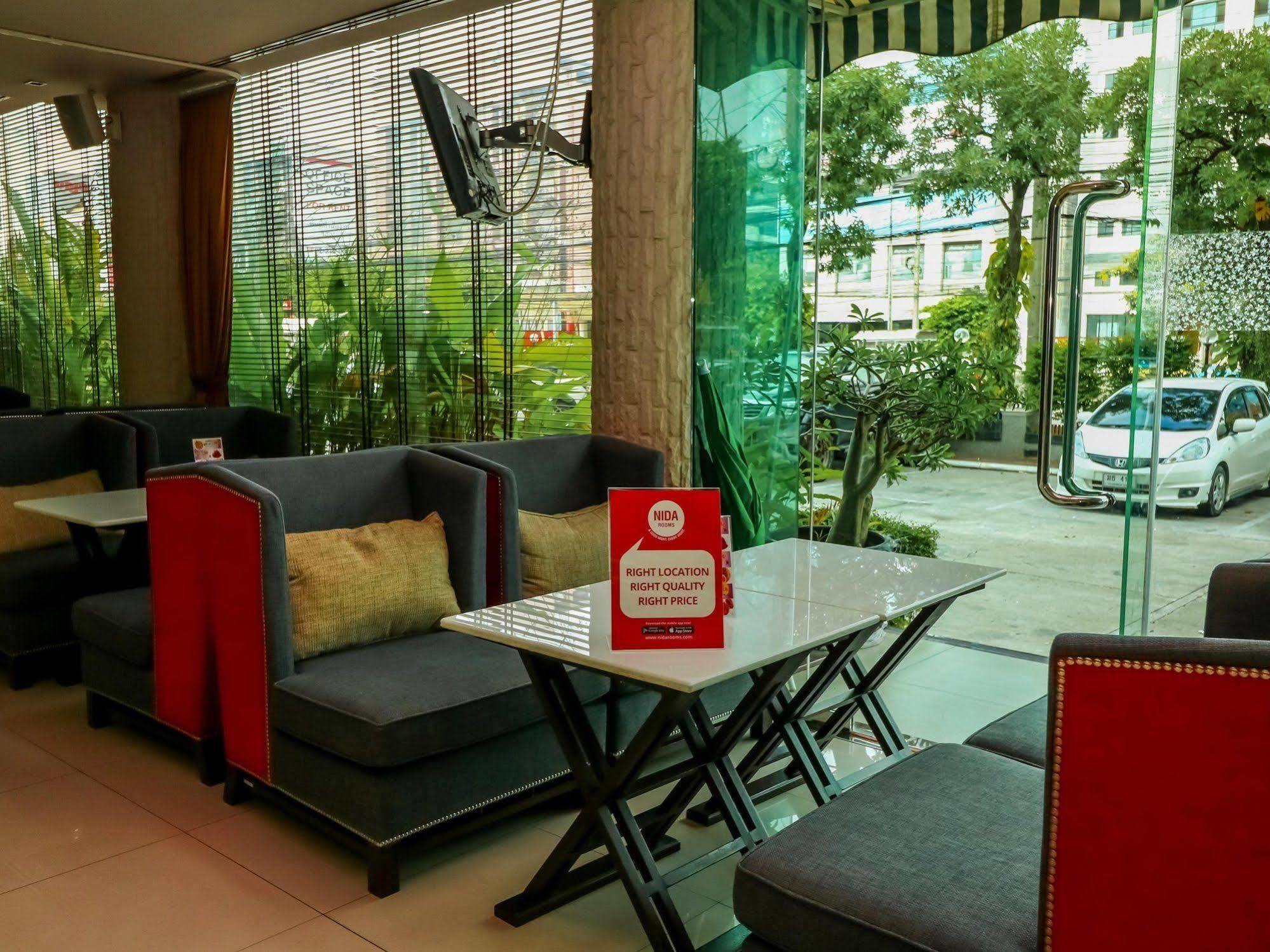 Khách sạn Lantana 3*