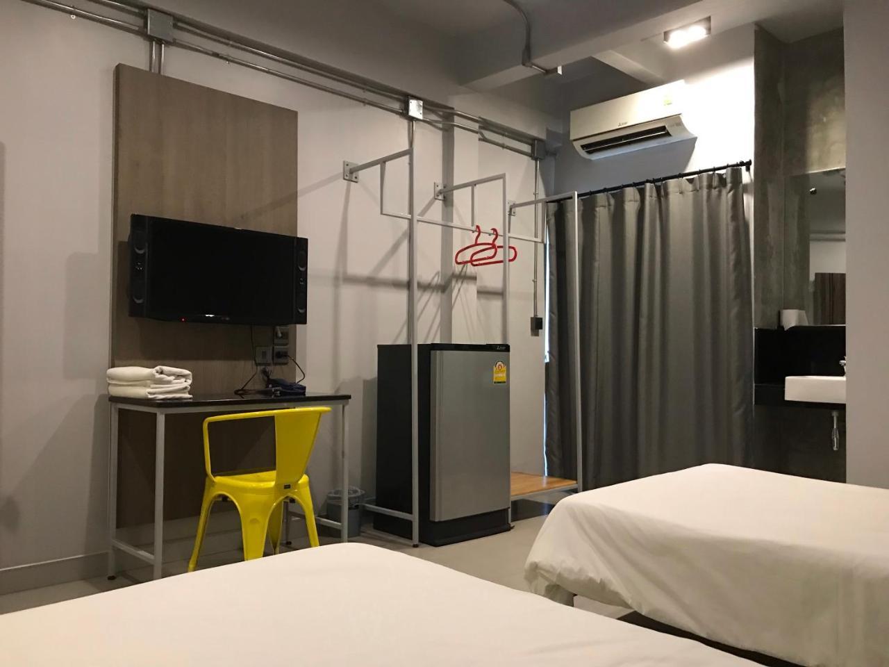 S1hostel Asrama *