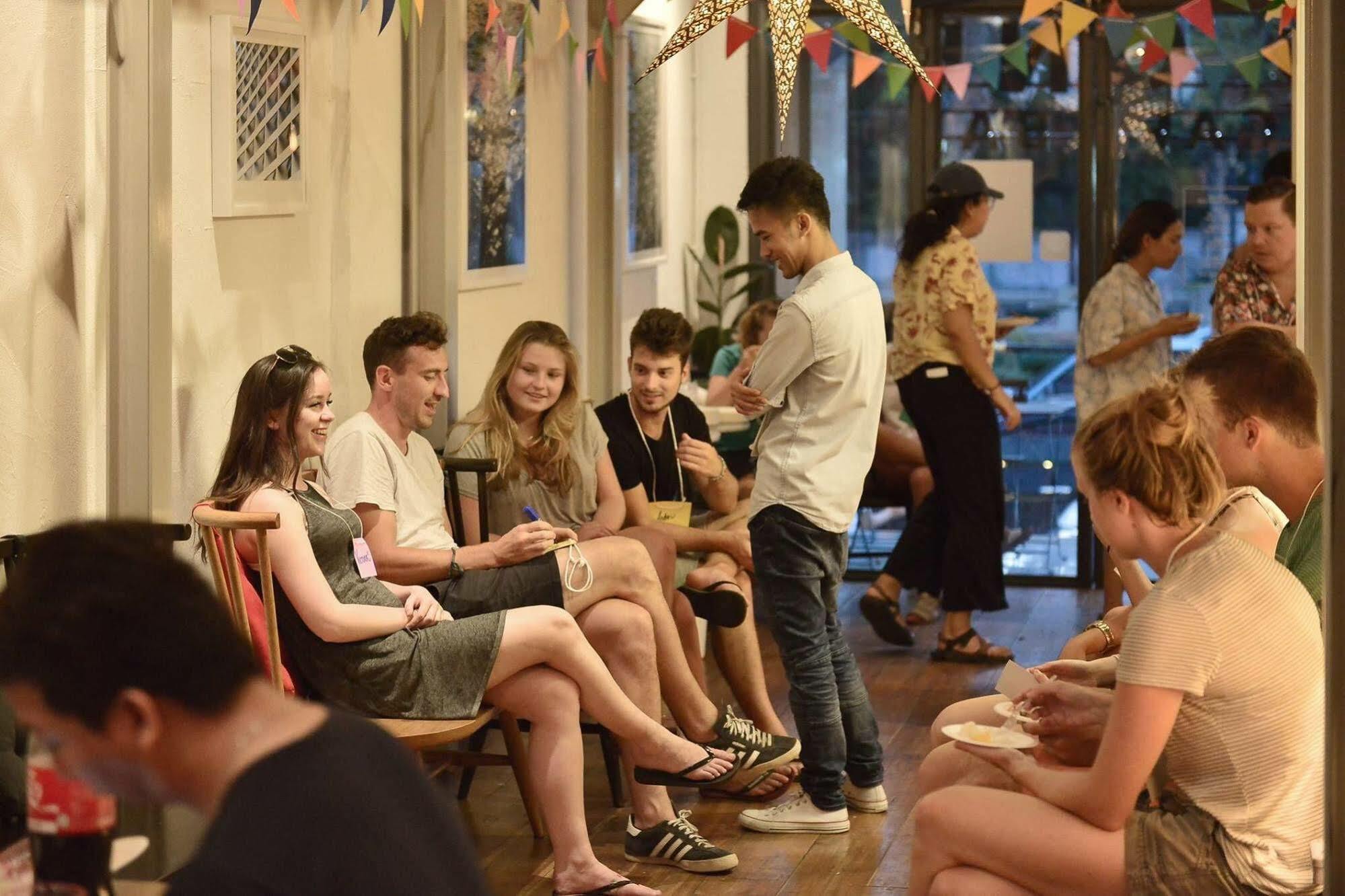 Good One Poshtel&cafe Bar Hostel Bangkok