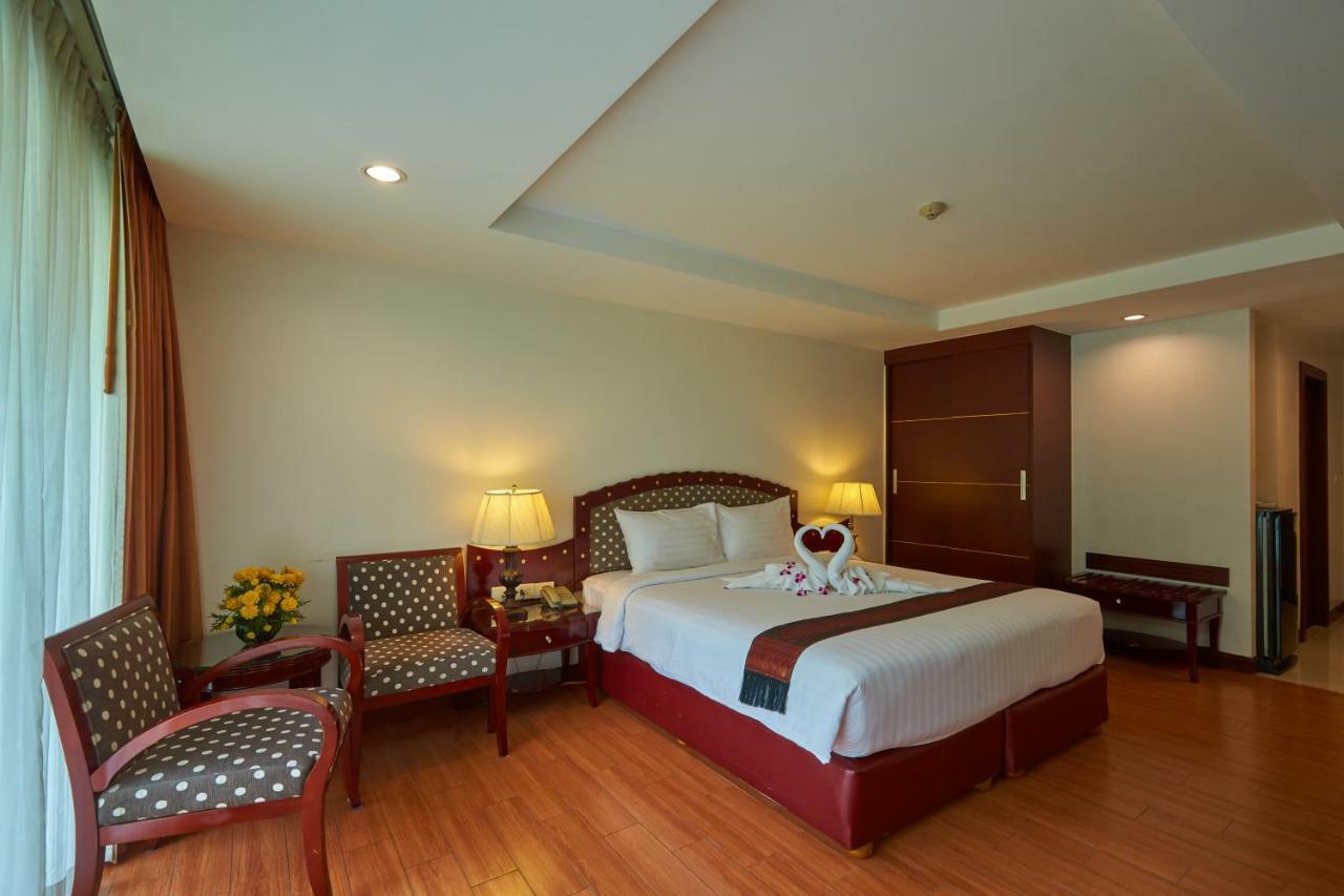 Khách sạn Nana Hiso Bangkok