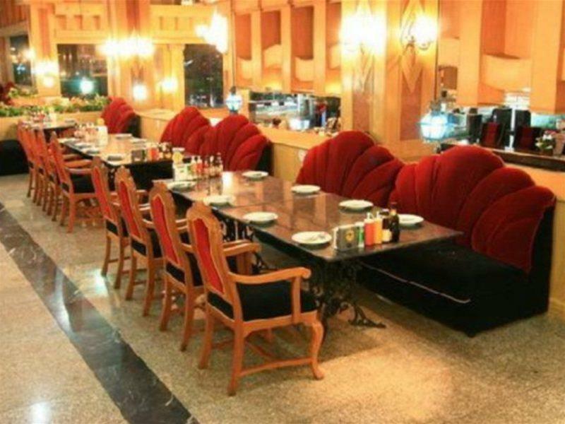 13 Coins Airport Ngam Wong Wan - Domestic Hotel