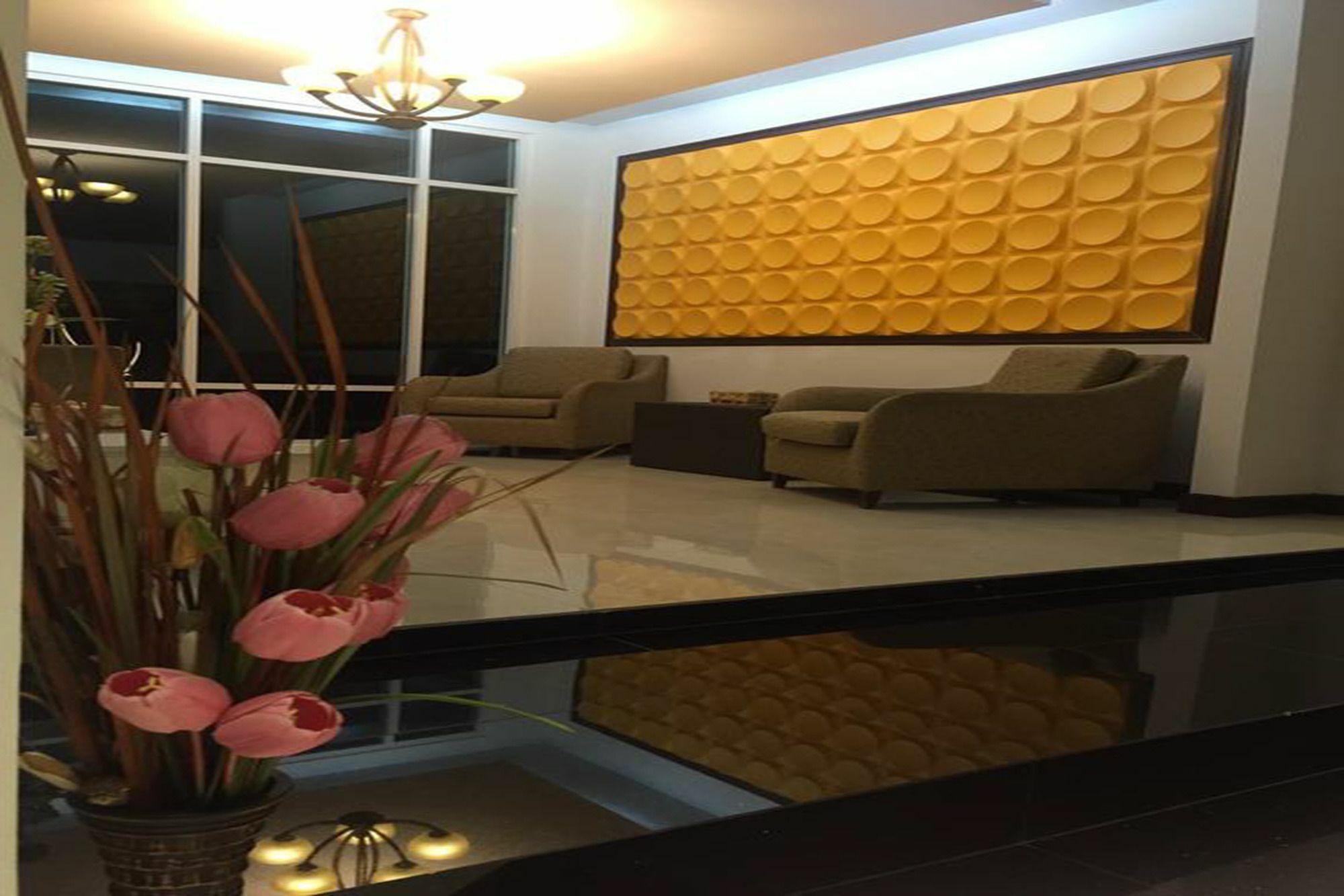 Leelawadee Resotel Raminthra Resort