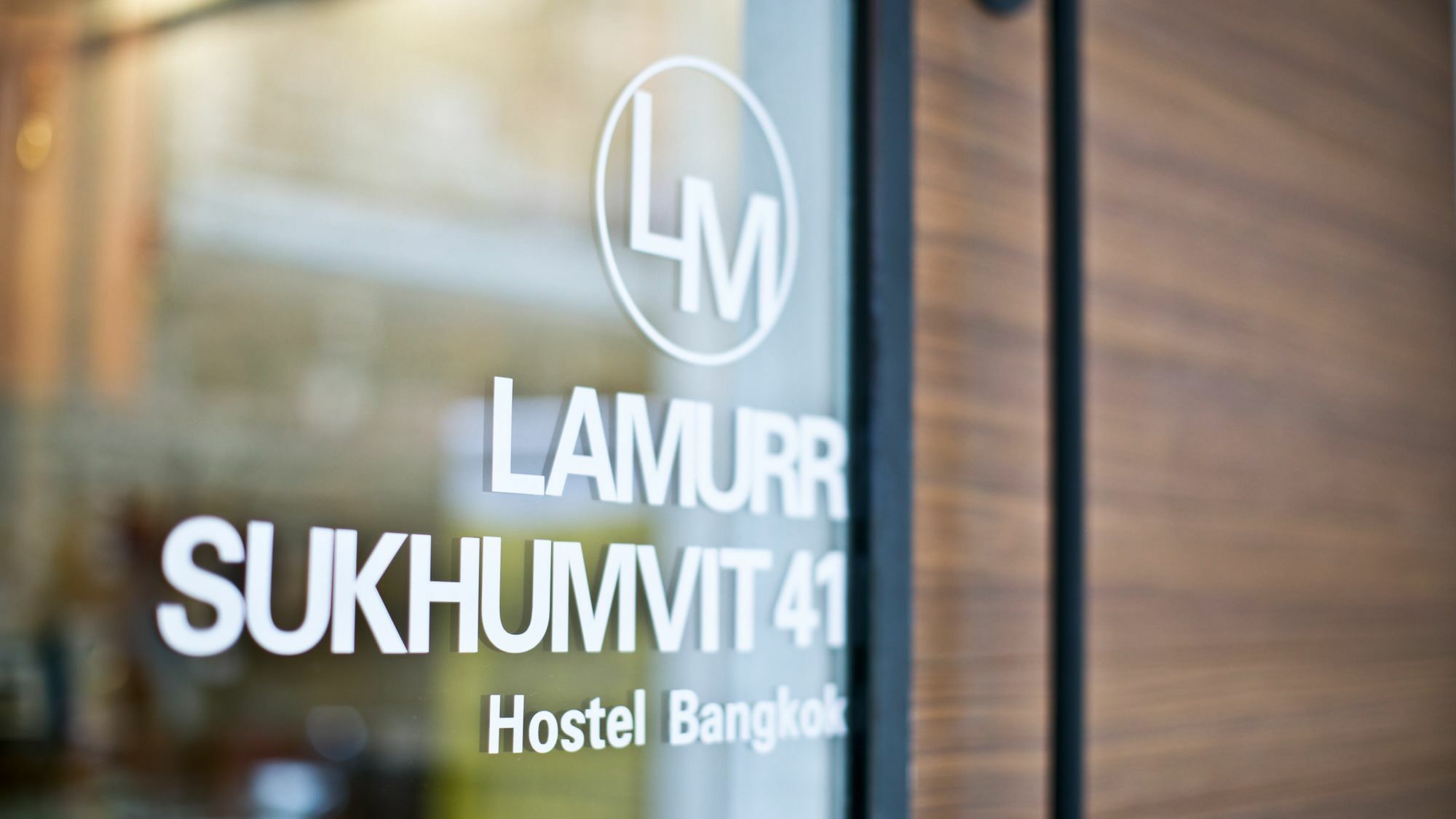 Lamurr Sukhumvit 41 *
