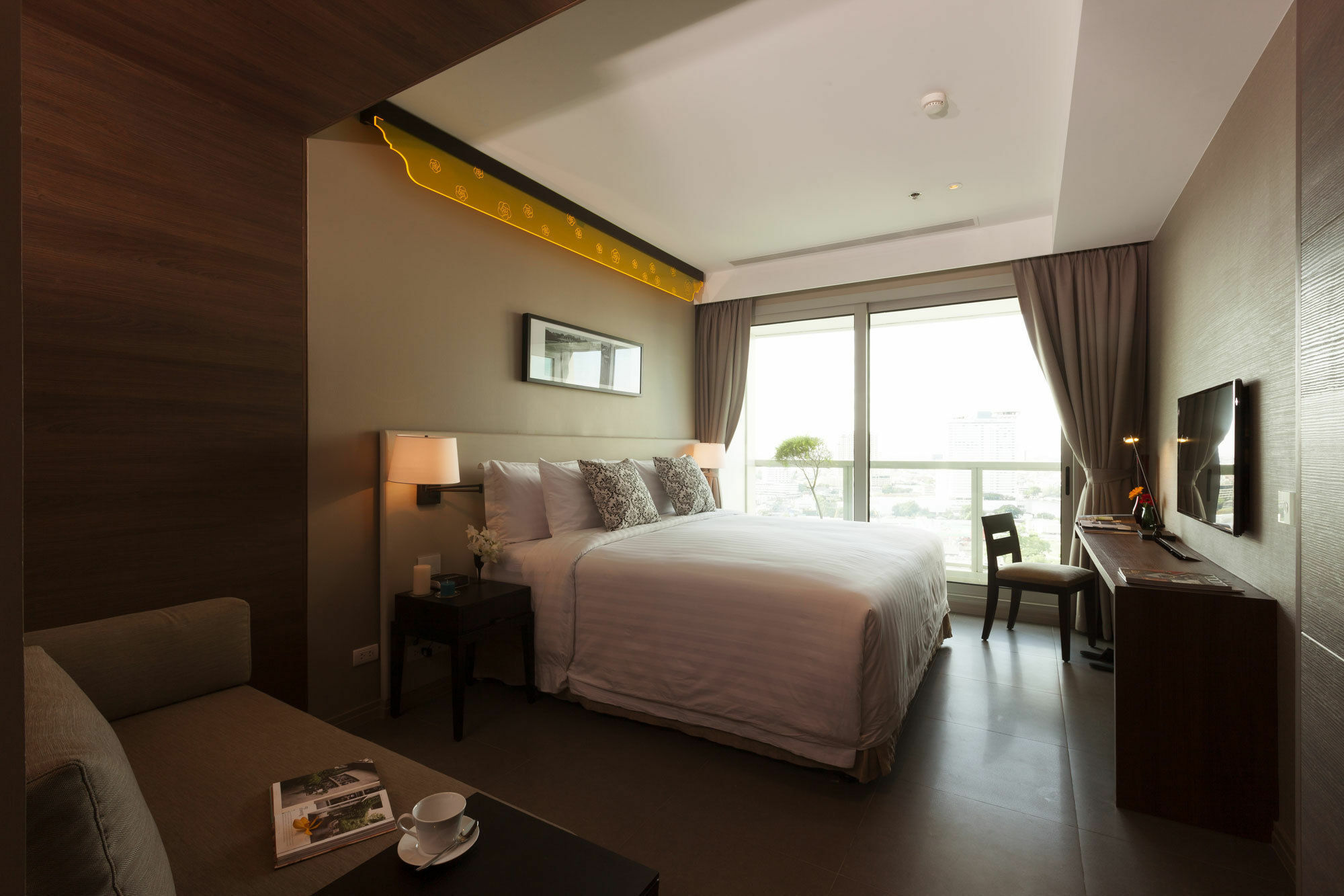 Klapsons The River Residences Hotel Bangkok
