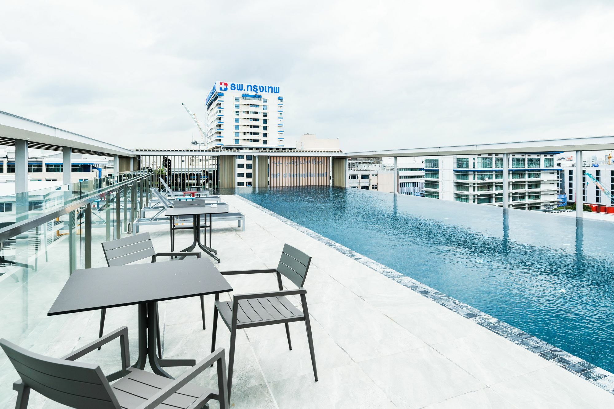 Cetus By Favstay Bangkok