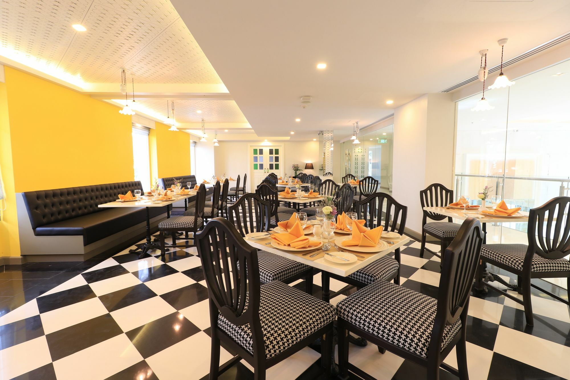 Khách sạn Midtown
