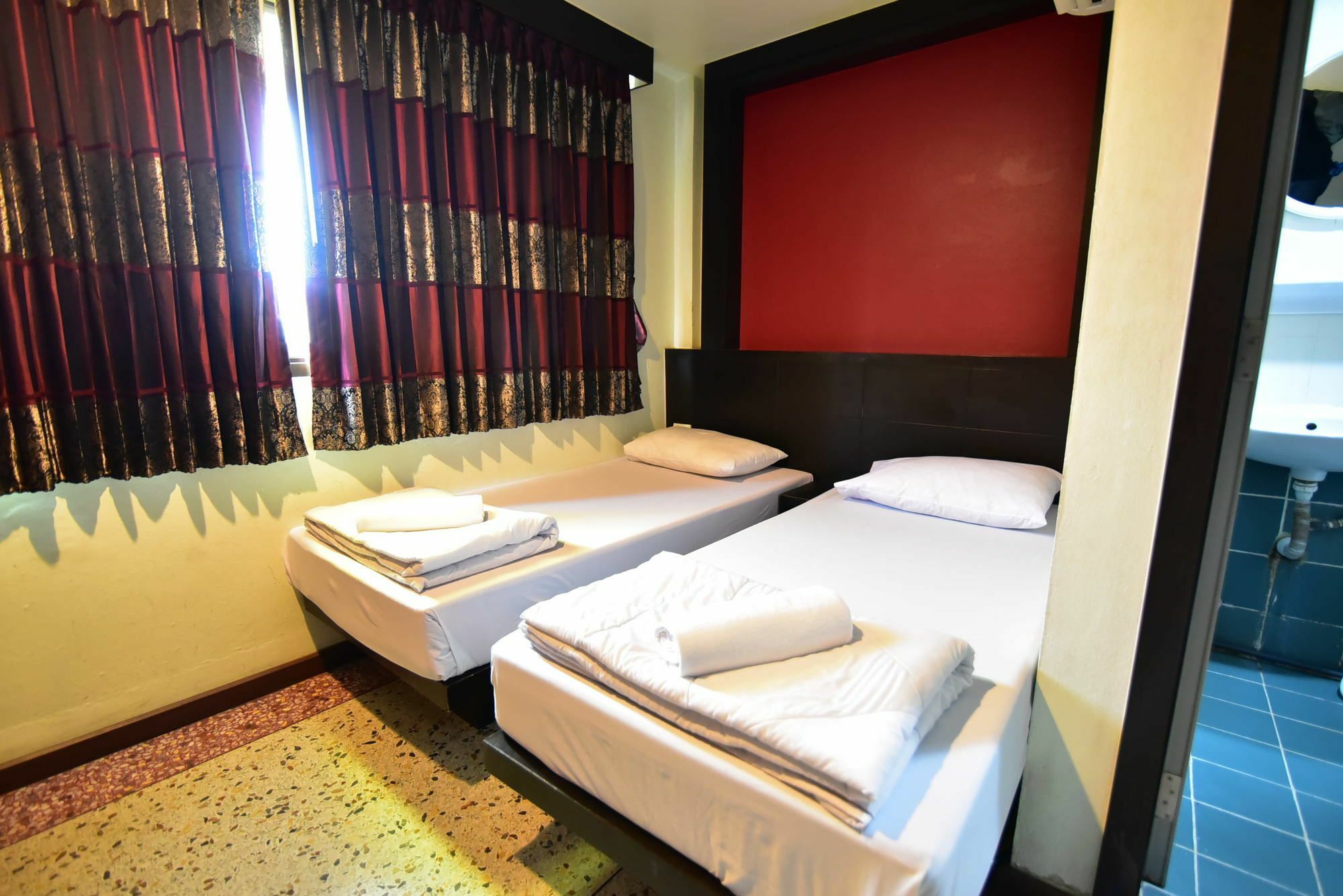 Thara House Rumah tetamu