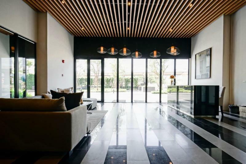 Q-box Blossom Khách sạn Bangkok