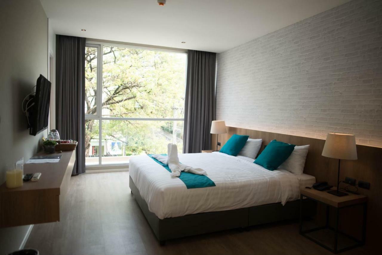 B Sha Certified Hotel 4*
