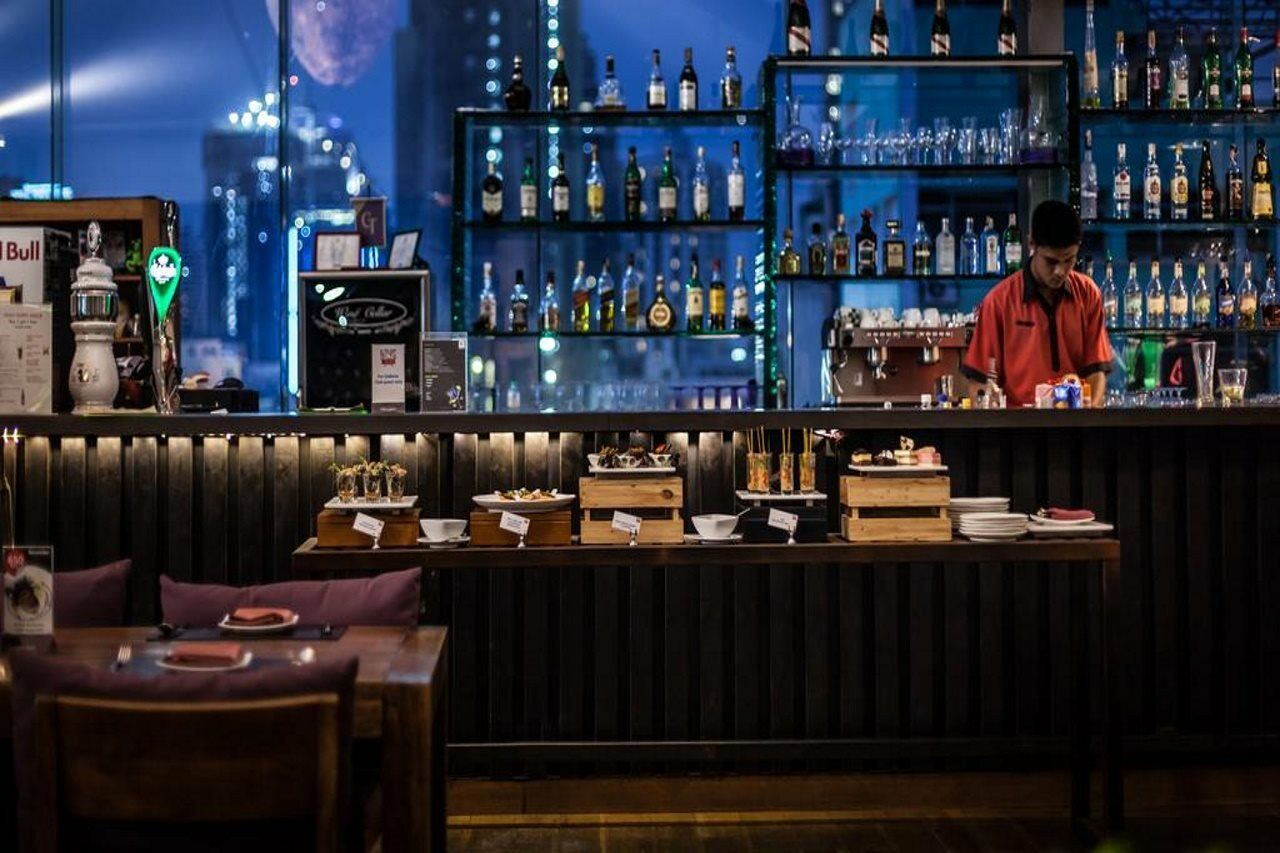 Hotel Galleria Sukhumvit 10 By Compass Hospitality Bangkok