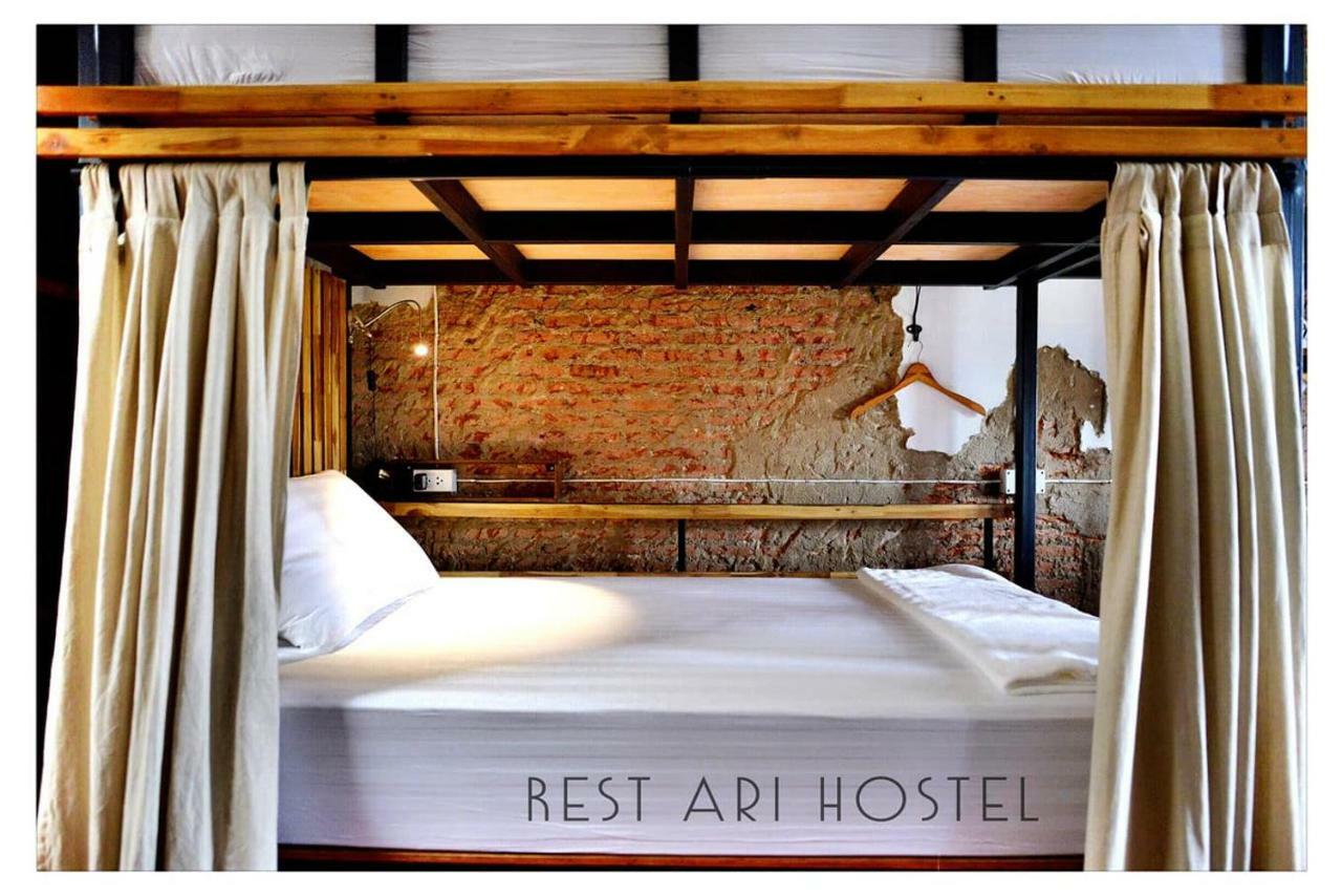 Rest Ari Boutique