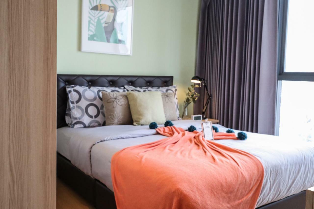 Hiii-homtel At Soi 24 Sukhumvit With Rooftop Boundless Pool-bts Phrom Phong&em District Apartment Bangkok