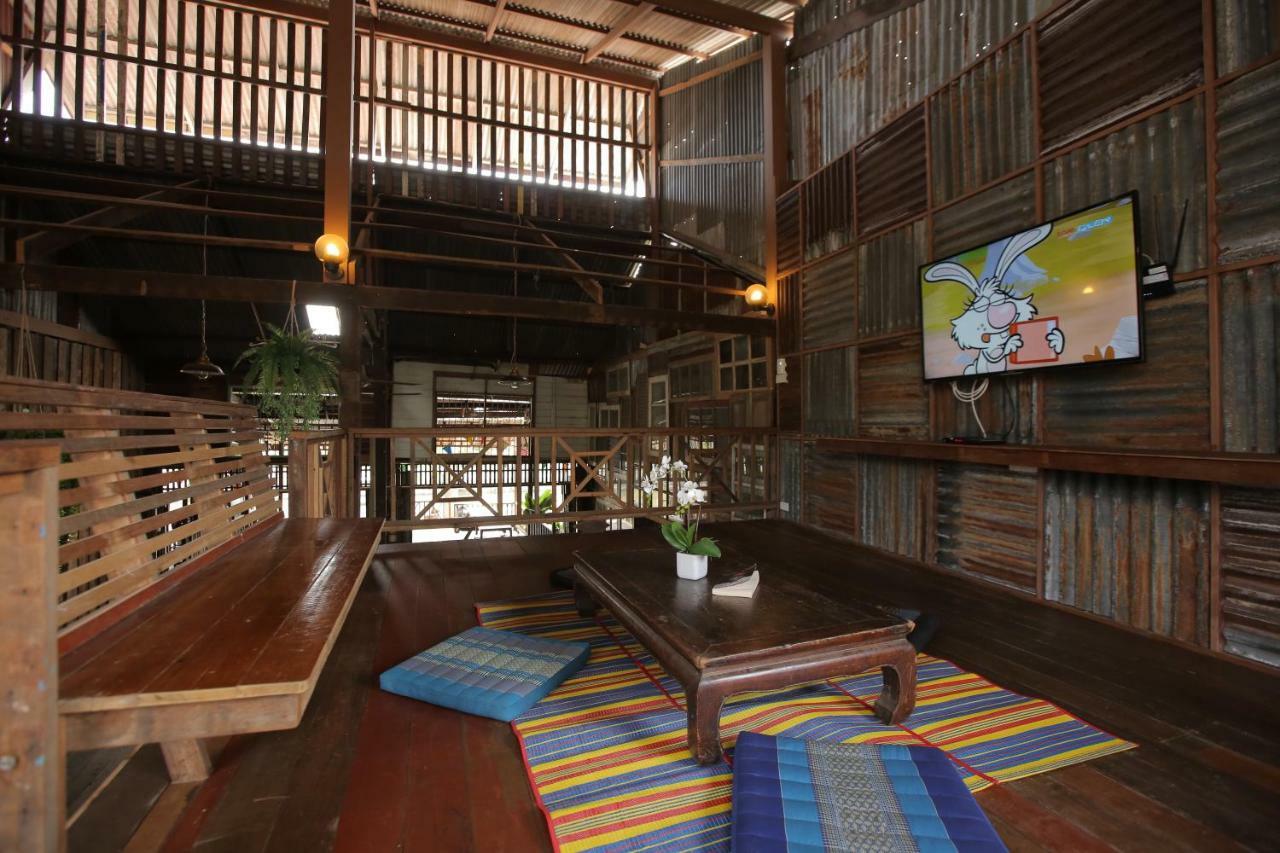 Guest house 274 Bed And Brews Bangkok