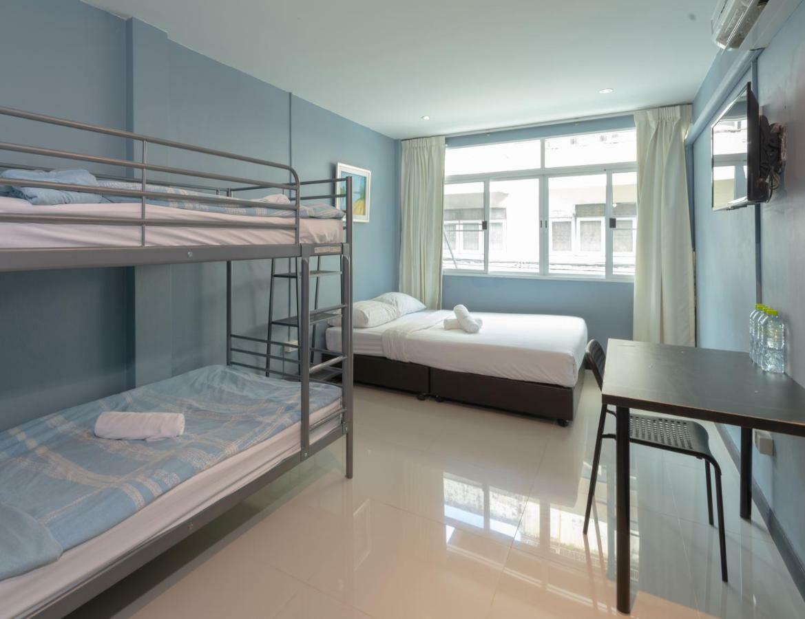 Gasthof The Little Pig Sukhumvit 2*
