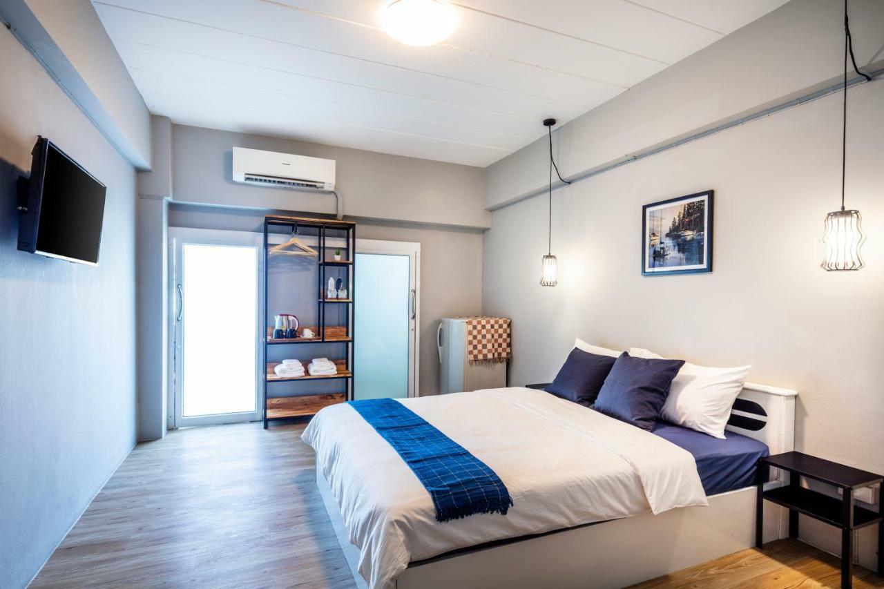 Penyos Service Hotel