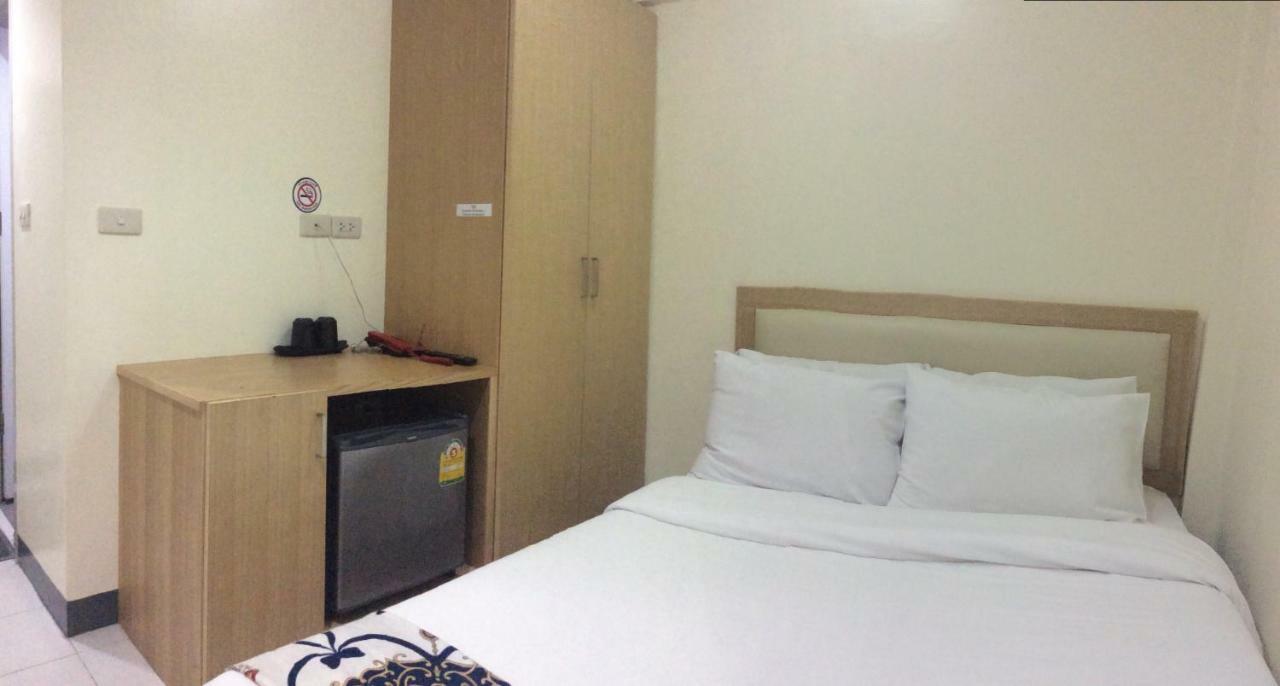 Nana Hotel 3*