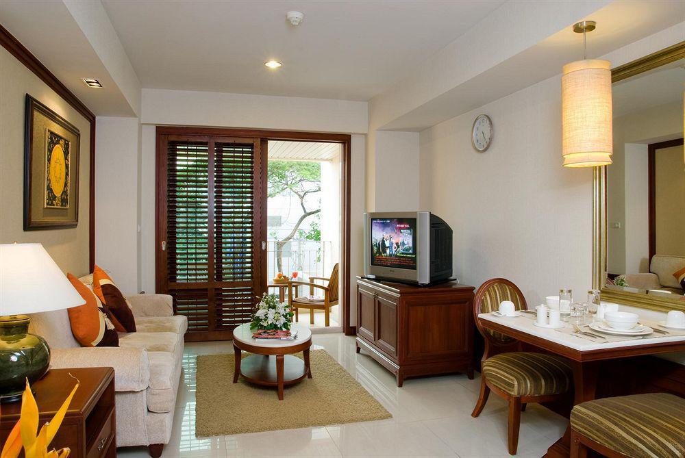 Centre Point Sukhumvit Thong-lo
