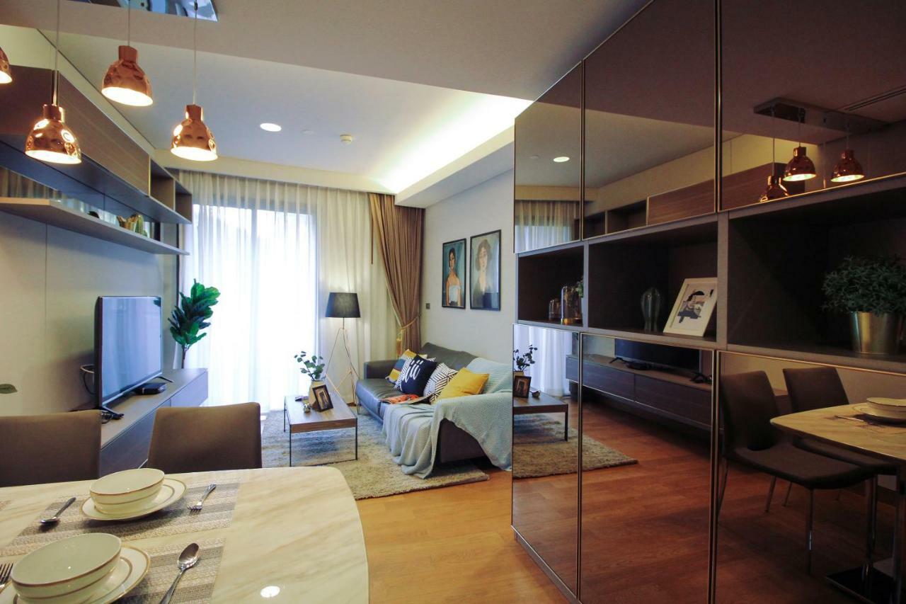 Hiii-homtel At Soi 24 Sukhumvit With Rooftop Boundless Pool-bts Phrom Phong&em District Apartment *