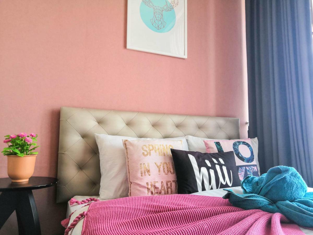 Hiii-homtel At Soi 24 Sukhumvit With Rooftop Boundless Pool-bts Phrom Phong&em District Apartment *