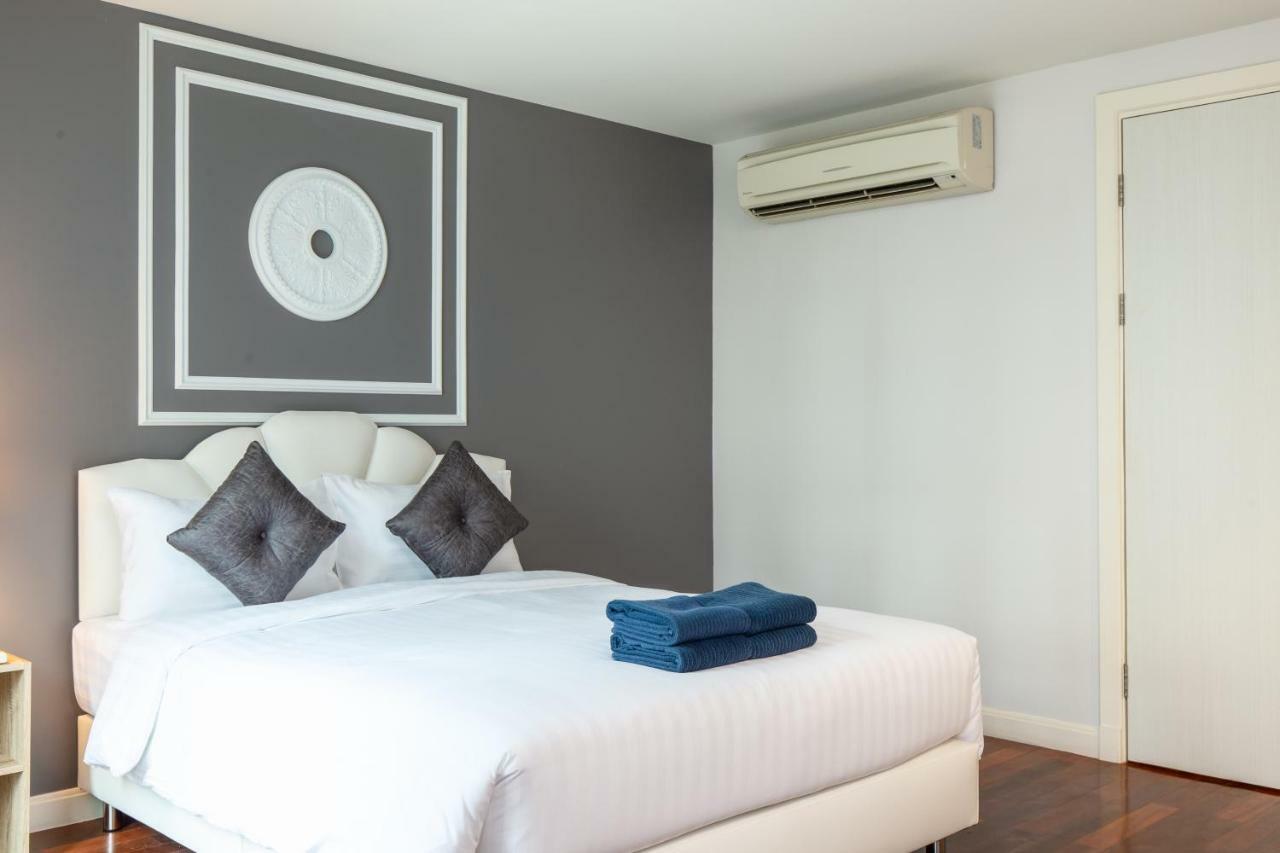 Breezy Haus By Max In Cbd *