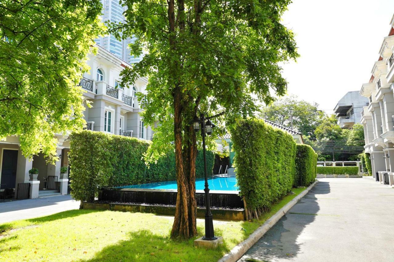 Breezy Haus By Max In Cbd Bangkok