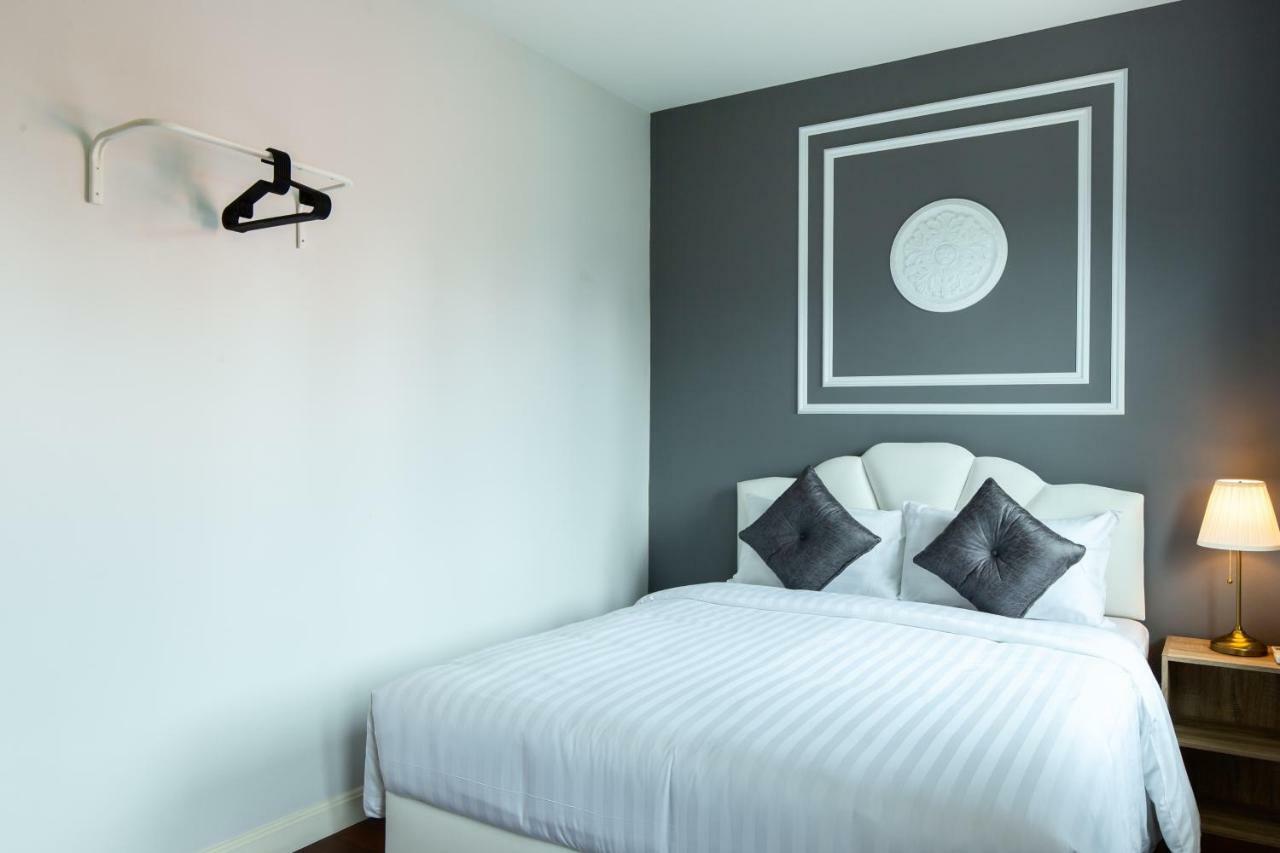 Breezy Haus By Max In Cbd Bangkok
